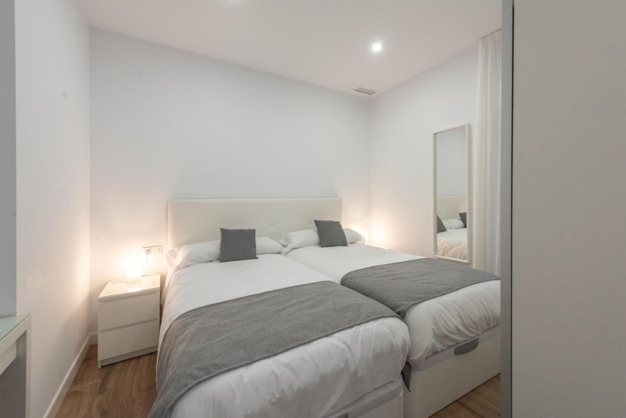 Apartamentos Santa Maria 15 เฮเรซ เด ลาฟรอนเตรา ภายนอก รูปภาพ