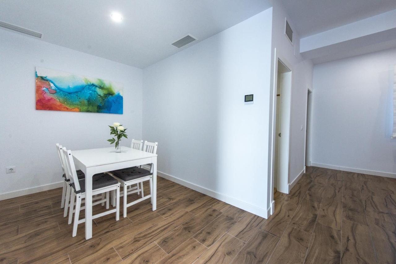 Apartamentos Santa Maria 15 เฮเรซ เด ลาฟรอนเตรา ภายนอก รูปภาพ