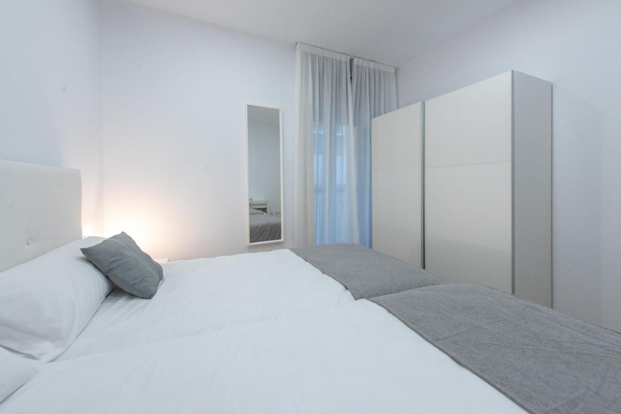 Apartamentos Santa Maria 15 เฮเรซ เด ลาฟรอนเตรา ภายนอก รูปภาพ