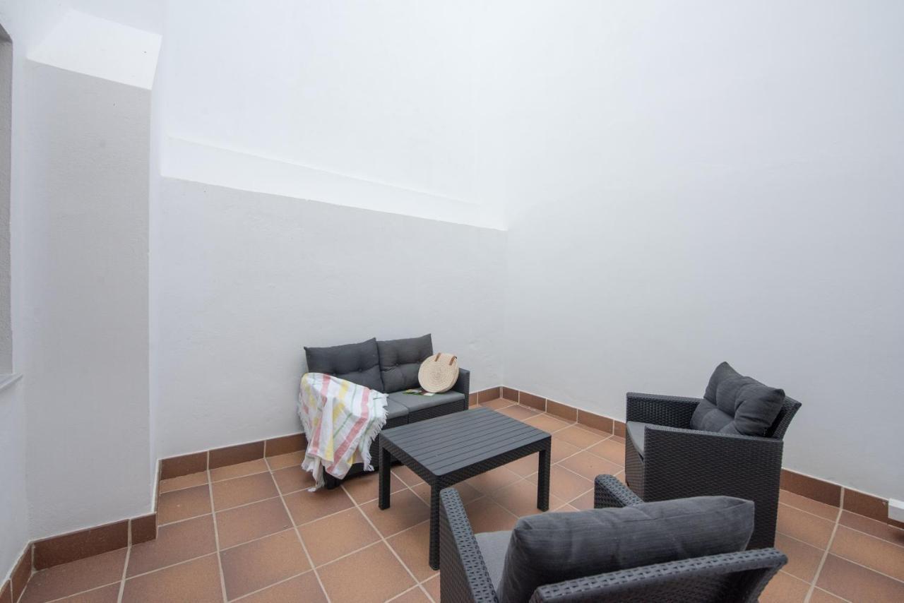 Apartamentos Santa Maria 15 เฮเรซ เด ลาฟรอนเตรา ภายนอก รูปภาพ